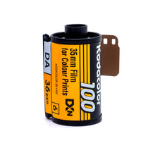 Cargar imagen en el visor de la galería, Kodacolor ISO 100 Año 2000 - 36 Exp

